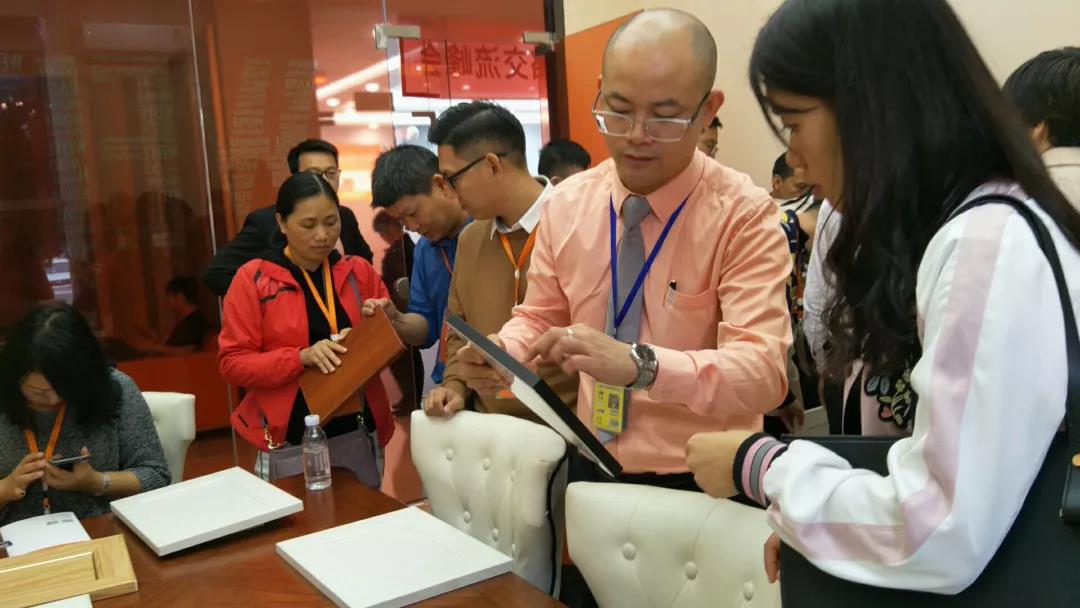 新宝GG铝家具 | 2018广东新宝GG集团第26届战略相助财产峰会盛大举行